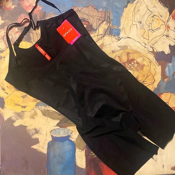 SPANX contour open bust mid thighbodysuit